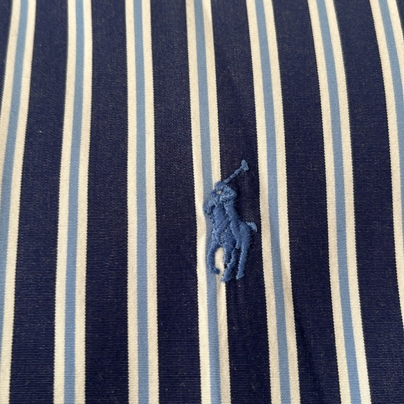 Ralph Lauren Men’s Long Sleeve button down striped shirt - Picture 4 of 7